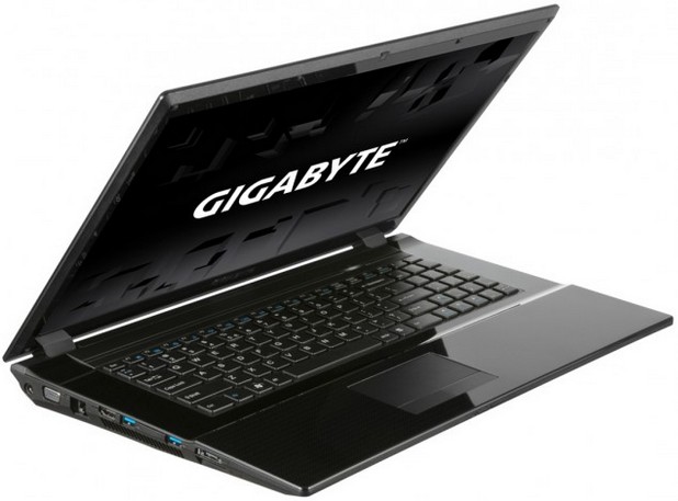 Gigabyte Q1742F тежи 3 кг и работи под управление на операционна система Windows 8