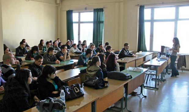 Кампанията за популяризиране на софтуерната индустрия ще обхване десетки училища и университети в страната (снимка: Месала Софт)