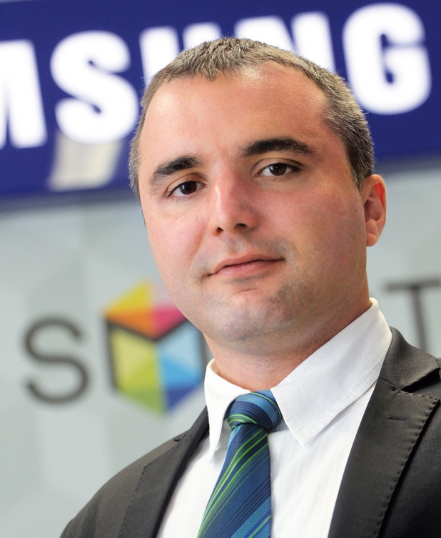 Христофор Петков работи в българския клон на Samsung Electronics от 2009 г., като първо заема длъжността Мениджър Ключови Клиенти, а от пролетта на 2012 г. ръководи отдела за аудио-видео техника в компанията