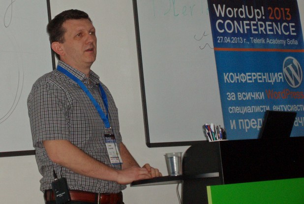 Сокол Соколов, управител на Host.bg, алармира, че почти всички WordPress сайтове са в процес на експлоатиране от хакерите