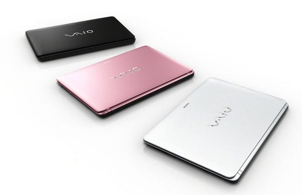 Лаптопите Vaio Fit ще се предлагат в цветове черен, розов и сребрист