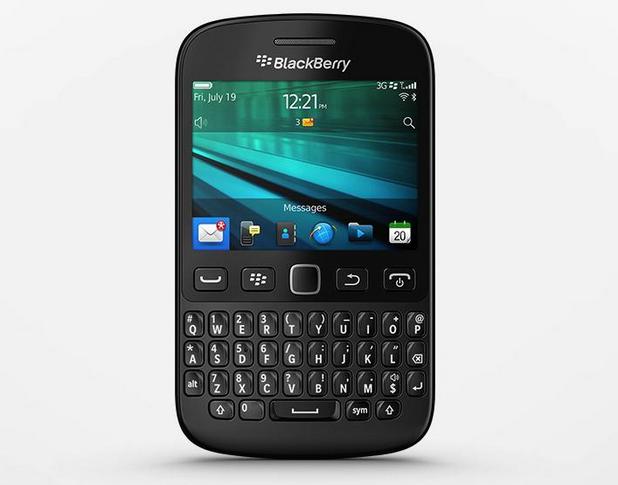 BlackBerry 9720 предоставя 2,8-инчов екран с резолюция HVGA 480?360 пиксела (плътност 214 ppi) 
