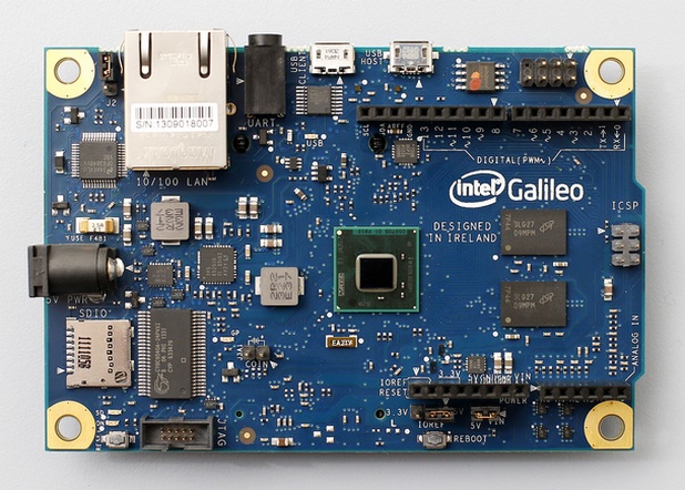 Платката за Intel Galileo е инструмент за бързо прототипиране на прости интерактивни дизайни и по-сложни проекти