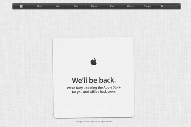 Apple Store е в процес на обновяване, вероятно заради новите продукти, обявени тази есен от компанията