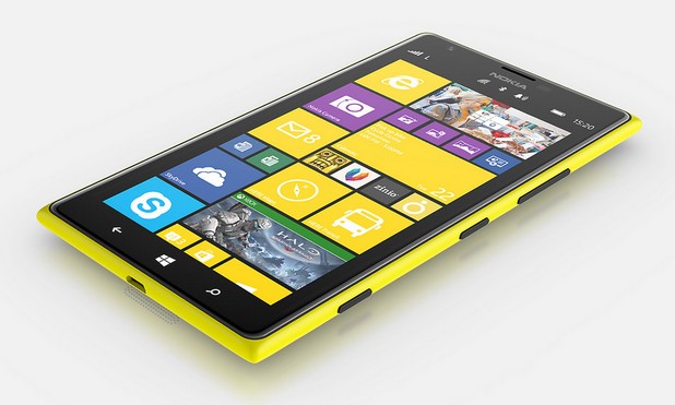 Lumia 1520 се отличава с голям 6-инчов екран и качествена 20-мегапикселова камера