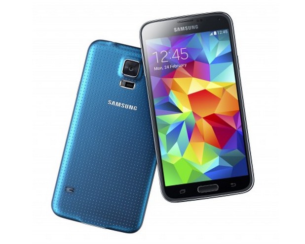 Galaxy S5 е устойчив на прах и вода, за което има сертификат IP67