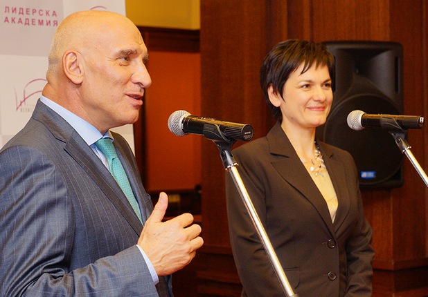 Имаме търговски интерес в България да се развиват амбициозни жени, каза Левон Хампарцумян