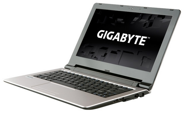 11,6-инчовият екран на Gigabyte Q21 поддържа резолюция 1366х768 пиксела