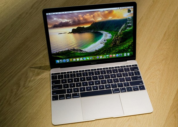 Още по-тънък MacBook Air се очаква през лятото на следващата година (снимка: CNET)