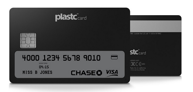 Plastc Card има класически размери, съвместима е с всеки банкомат и може да съхранява данните на всички карти на своя притежател