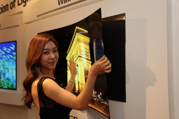 LG скоро ще зарадва почитателите на марката с OLED панел, тънък само 1 мм 