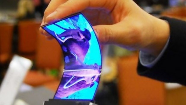 Samsung подготвя производство на гъвкави OLED панели за своя най-голям конкурент Apple