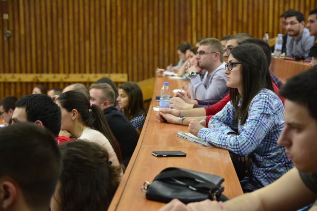 Лекцията за бизнес софтуер на ERP Academy привлече над 150 студенти в Бизнес Клуб на УНСС