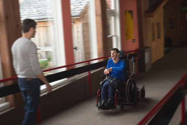 В рамките на благотворителен проект Google ще финансира с 20 млн. долара разработката на приспособления за инвалиди