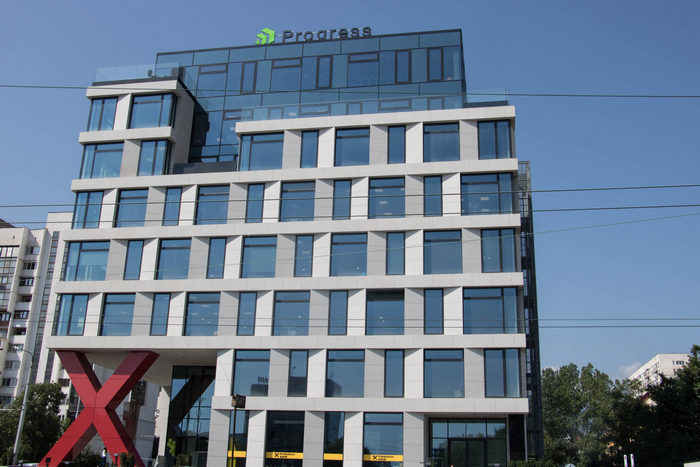 В 7-етажната сграда работят 500 служители на компаниятаНовият офис на