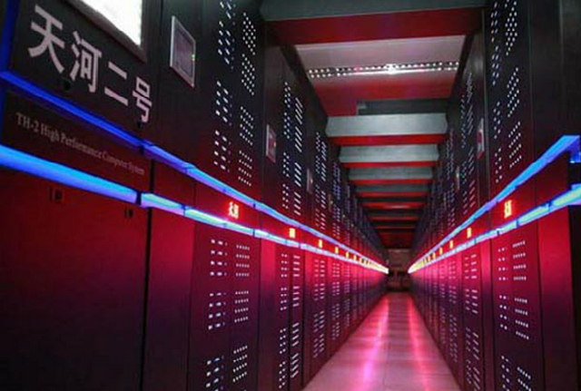 Изгражда седми национален център, със собствени технологииСуперкомпютърната мощ на Китай