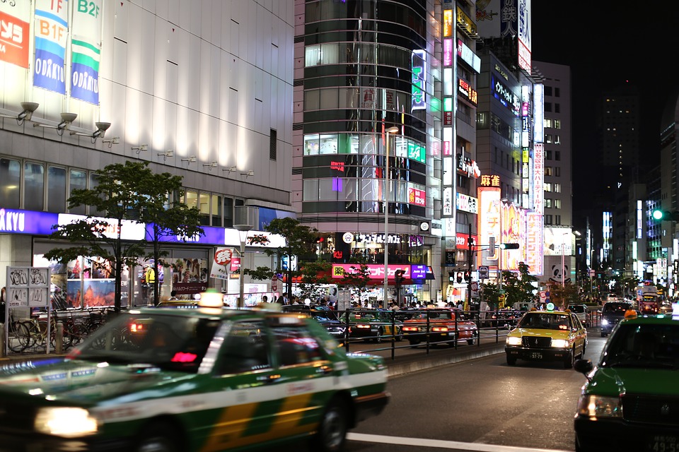 Бензиновите коли ще станат недостъпни в Япония след 15 години(снимка: