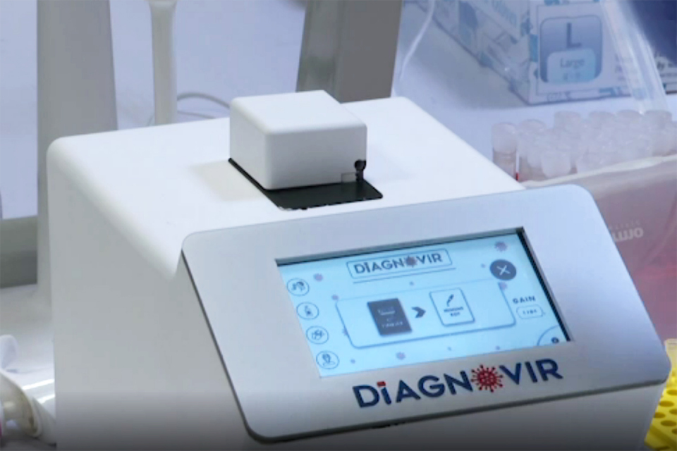 Новото устройство Diagnovir ускорява тестването за коронавирус до 10 секунди снимка Националeн