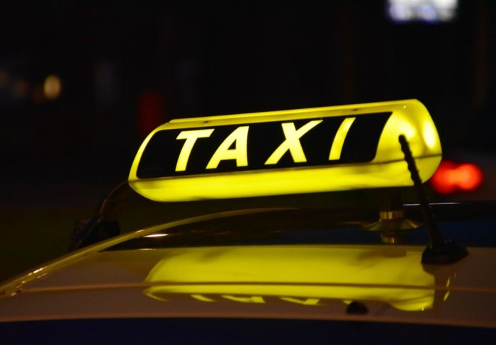 Нови електронни услуги улесняват бизнеса за таксиметрови превози снимка CC0 Public