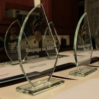 Образователна награда и Успешен български ИКТ продукт с най-много кандидатиДо