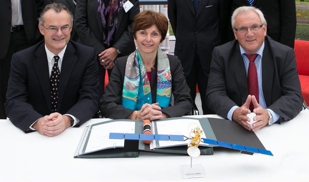 Договорът за партньорство между SES и ESA по проекта Electra бе подписан  в централата на сателитния оператор в Люксембург
