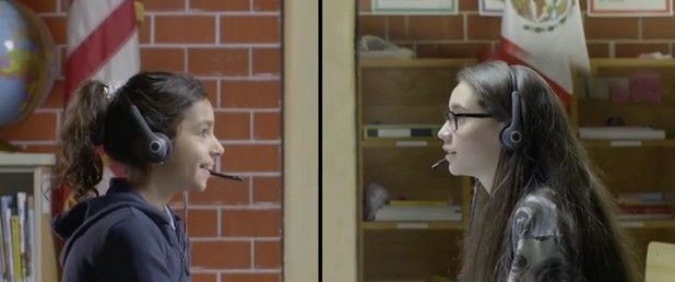 Ученици от САЩ и Мексико общуват помежду си на родните си езици чрез Skype Translator 