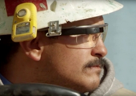 Подобрените очила Google Glass ще облекчат работата на строители и оператори