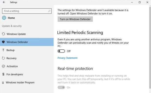При включена функция Limited Periodic Scanning, или ограничено периодично сканиране, Windows Defender проверява периодично компютъра за наличие на вируси