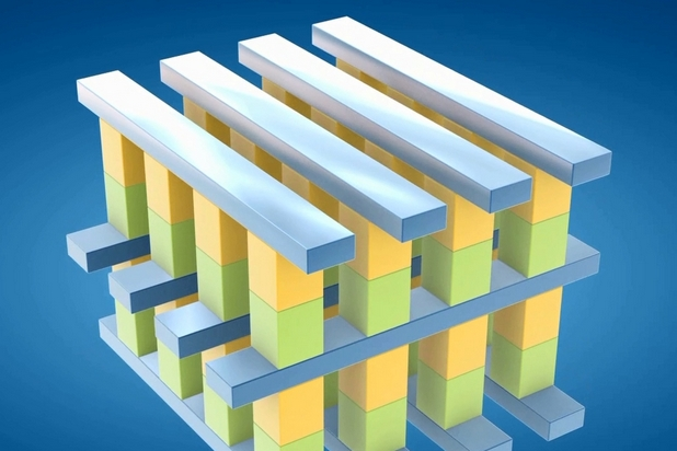 Полупроводникови дискове Optane ще използват фазова памет 3D XPoint, която има огромни предимства спрямо NAND флаш паметите (илюстрация: Intel)