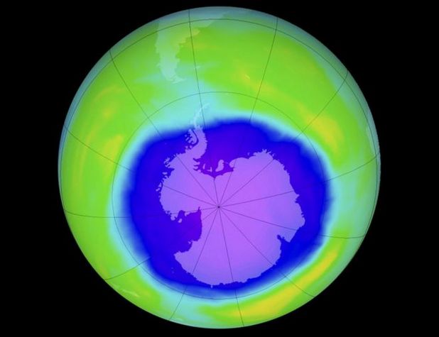 Размерите на озоновата дупка намаляват, сочат нови изследвания