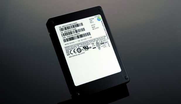 Samsung PM1633a е полупроводниковият диск с най-голям капацитет на пазара в момента