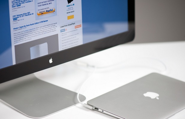 Единственият монитор на Apple - Thunderbolt Display - се появи на пазара през 2011 г. и беше спрян от продажби през юни тази година