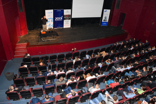Над 250 специалисти участваха в първата по рода си у нас ITARC конференция, организирана от Асоциацията на софтуерните инженери в Младежки театър Николай Бинев – София