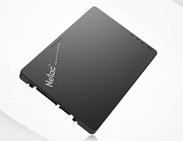 Netac N530S използва бърза TCL NAND флаш памет и има показател MTBF (средно време между откази) 1 милион часа