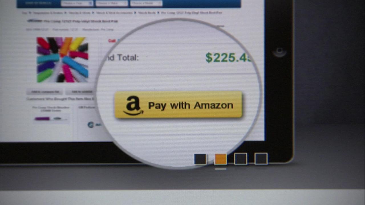 Клиентите на онлайн ритейлъра Amazon скоро може да получат удобството да пазаруват и през PayPal