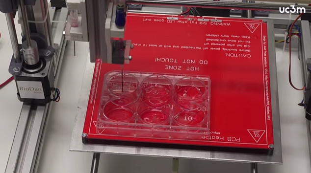 Този 3D принтер може да отпечатва биокожа, досущ като човешката