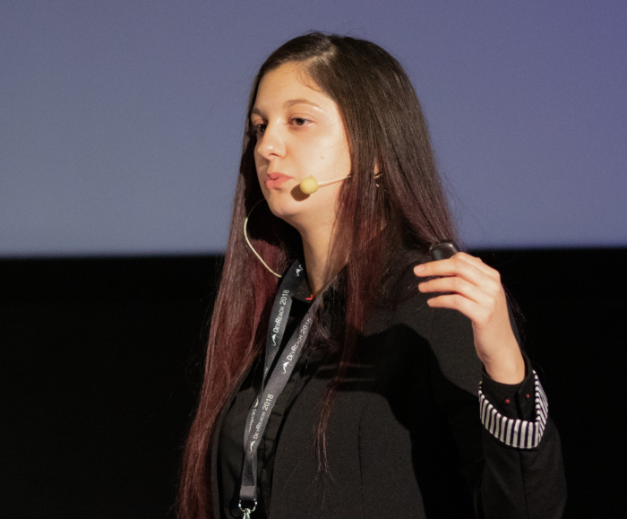 Станимира Влаева получи званието Google Developer Expert за България22 годишната Станимира