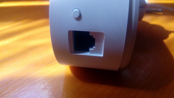 Tenda AV1000 – гигабитова скорост през електрическата мрежа | TechNews.bg