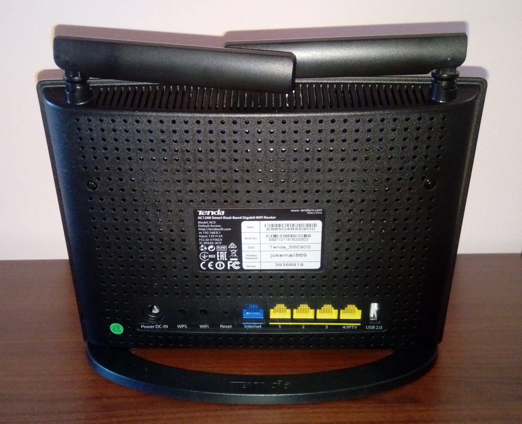 Tenda AC1200 AC9 – модерен рутер по стандарта 802.11ac – TechNovini