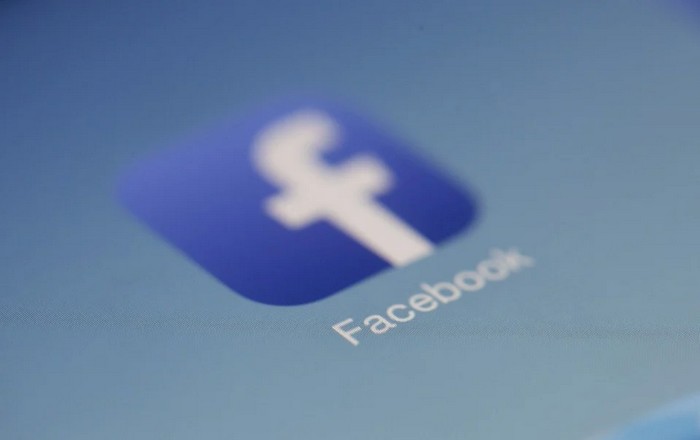 Facebook се изправя пред заплахата да се раздели с ключови