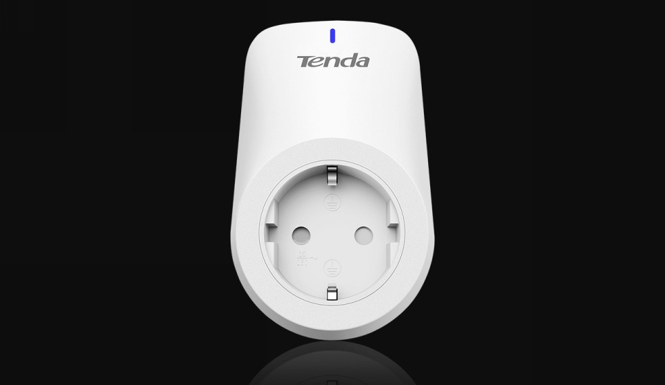 Смарт контактът Tenda SP3 ни дава контрол върху домашните уреди снимка