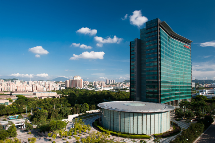 Huawei откри изложбен център за 5G технологии в централата си