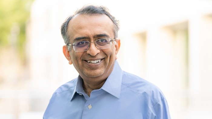 Рангараджан Рагхурам ще заема поста CEO на VMware, считано о