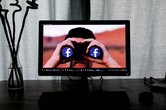 Facebook събира огромни масиви от данни за дейността на потребителите