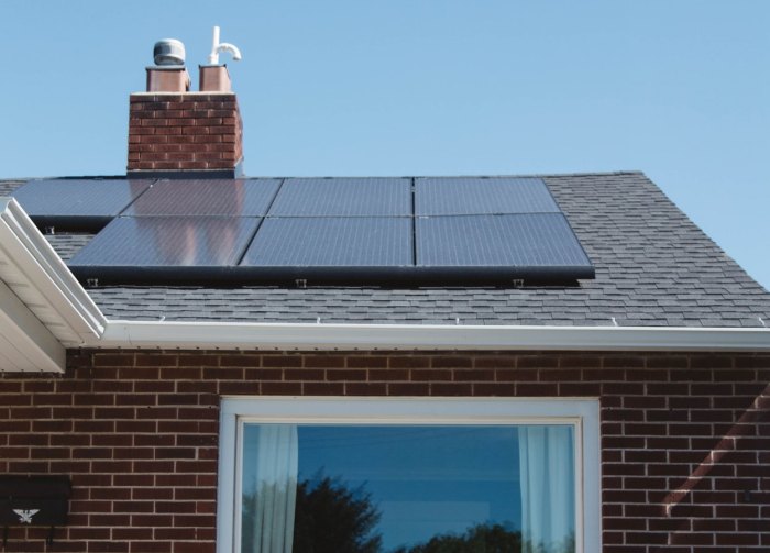 Покривните слънчеви панели носят огромен потенциал за облекчаване на енергийната