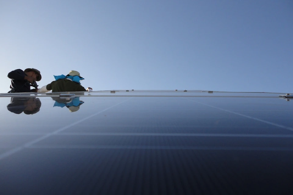 Нова разработка на хибридна соларна система обещава рязко подобрение на