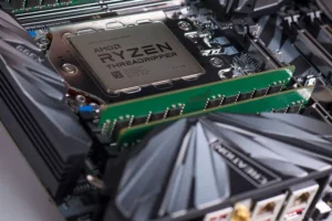 Нова линия настолни процесори Ryzen Threadripper ще предложи до 96