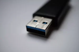 Някои от масово разпространените USB флашки могат да се окажат…