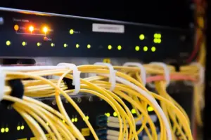 Технологията за локални мрежи Ethernet свързва милиони компютри по света снимка
