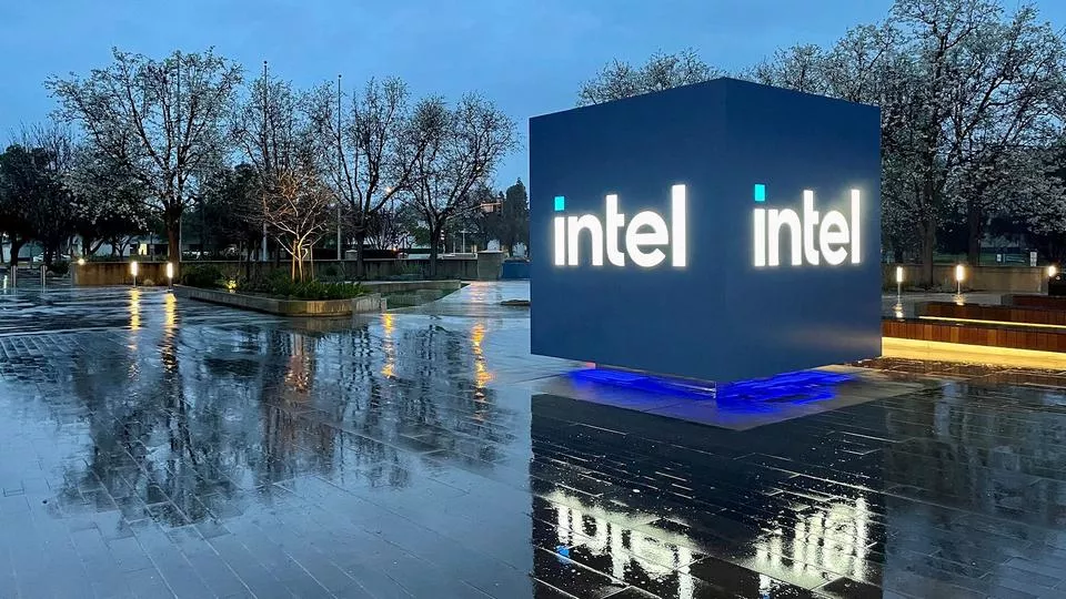 В опит да намали разходите Intel ще предприеме мащабни съкращения(снимка: